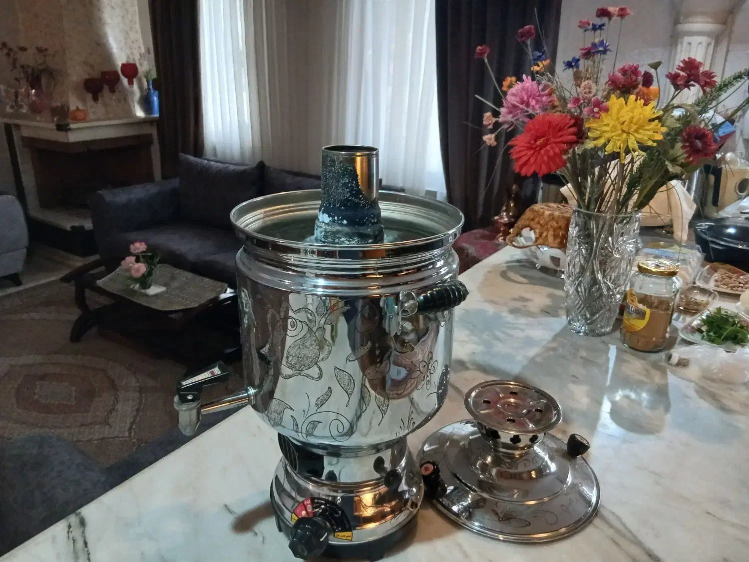 سماور گازسوز زمردیان مدل ظرفیت 8 لیتر|سماور، چایساز، قهوهساز|تهران, هوانیروز|دیوار