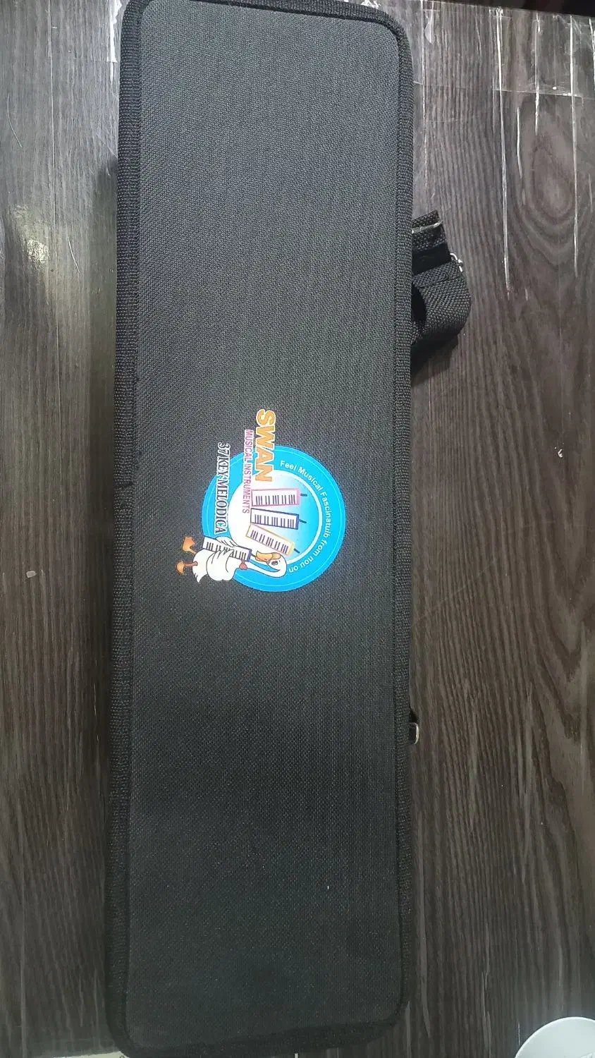 ملودیکا|سازهای بادی|ملارد, |دیوار