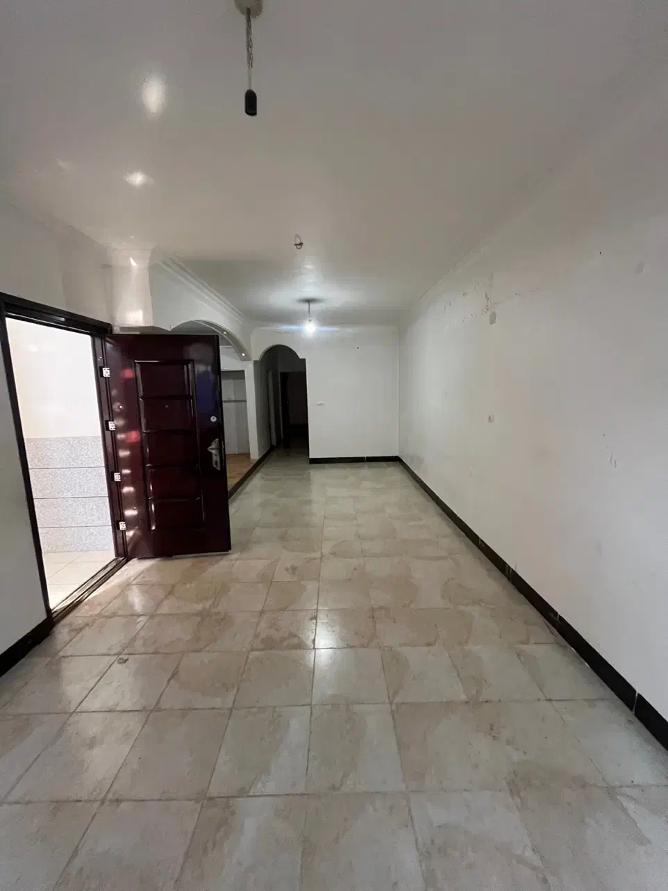 رهن واحد اپارتمانی تک واحدی در مرکز شهر / بلوکیها|اجارهٔ آپارتمان|بندر امام خمینی, |دیوار