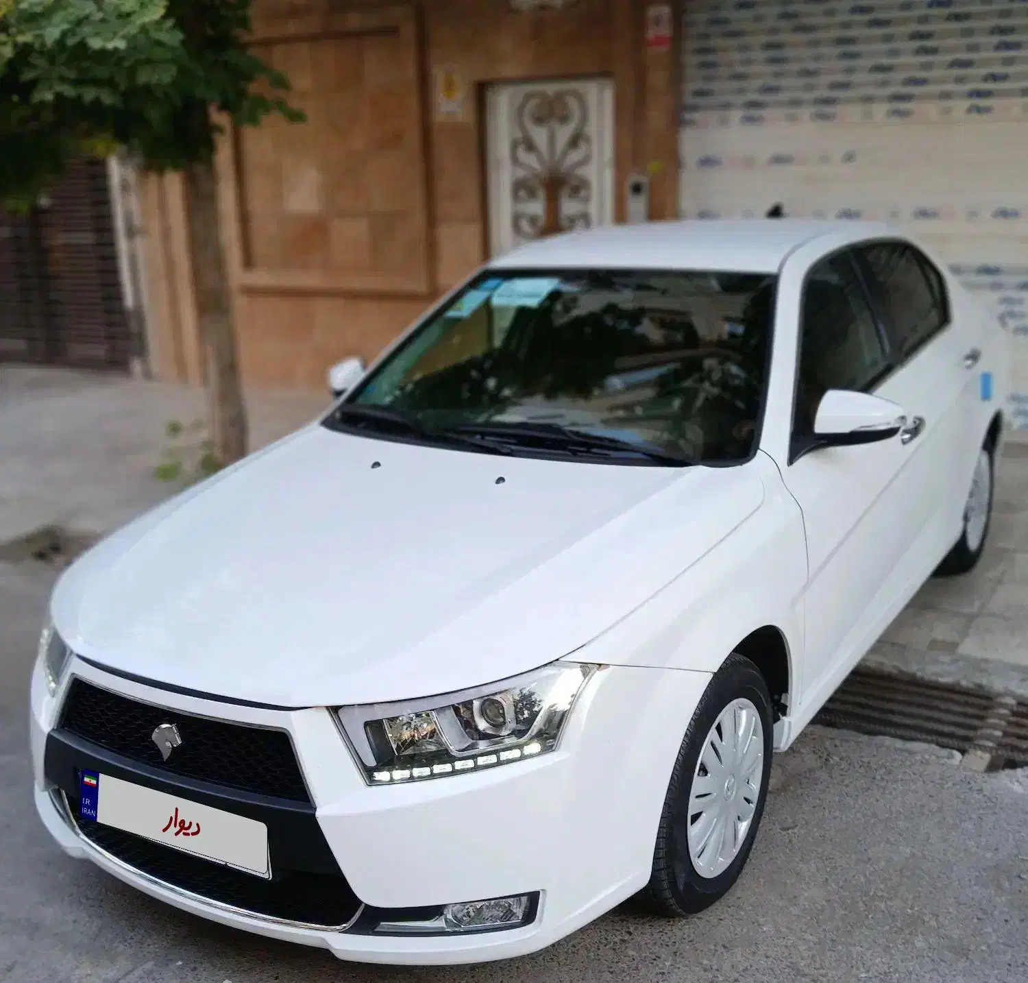 دنا پلاس مدل 1402 مشابه صفر|خودرو سواری و وانت|مشهد, عبادی|دیوار