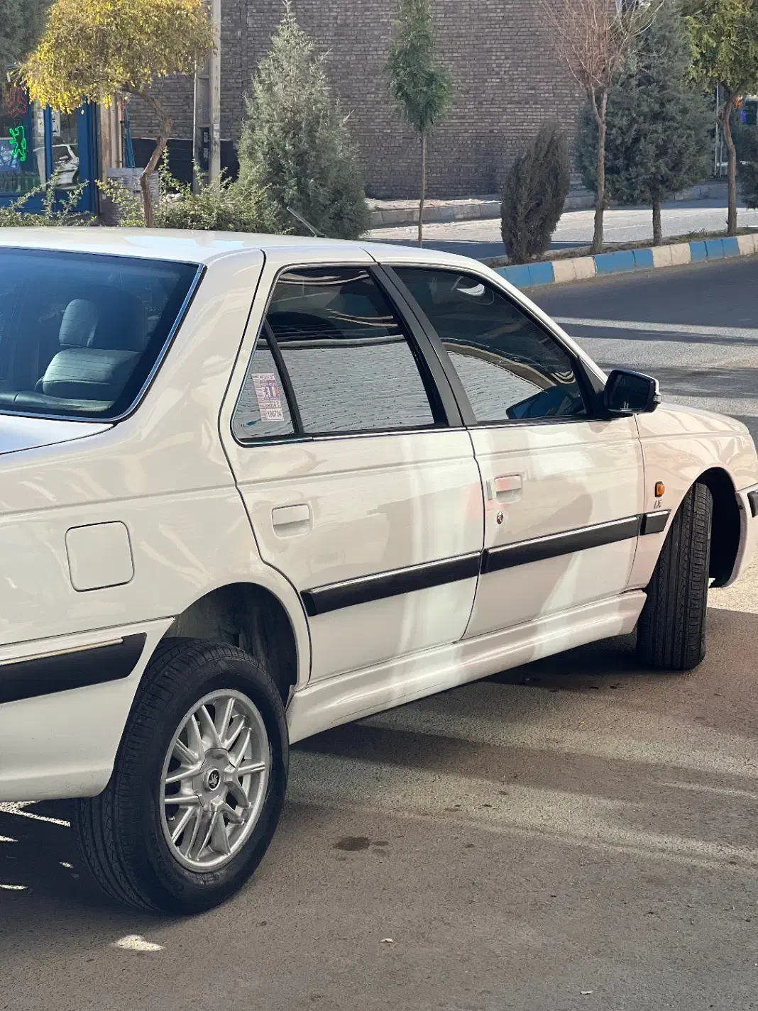 پرشیا تیوفایو|خودرو سواری و وانت|چهارباغ, |دیوار