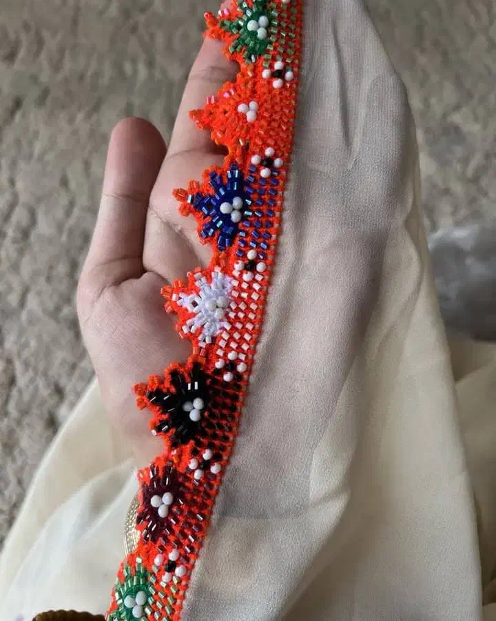 کریشی|لباس|سراوان, |دیوار