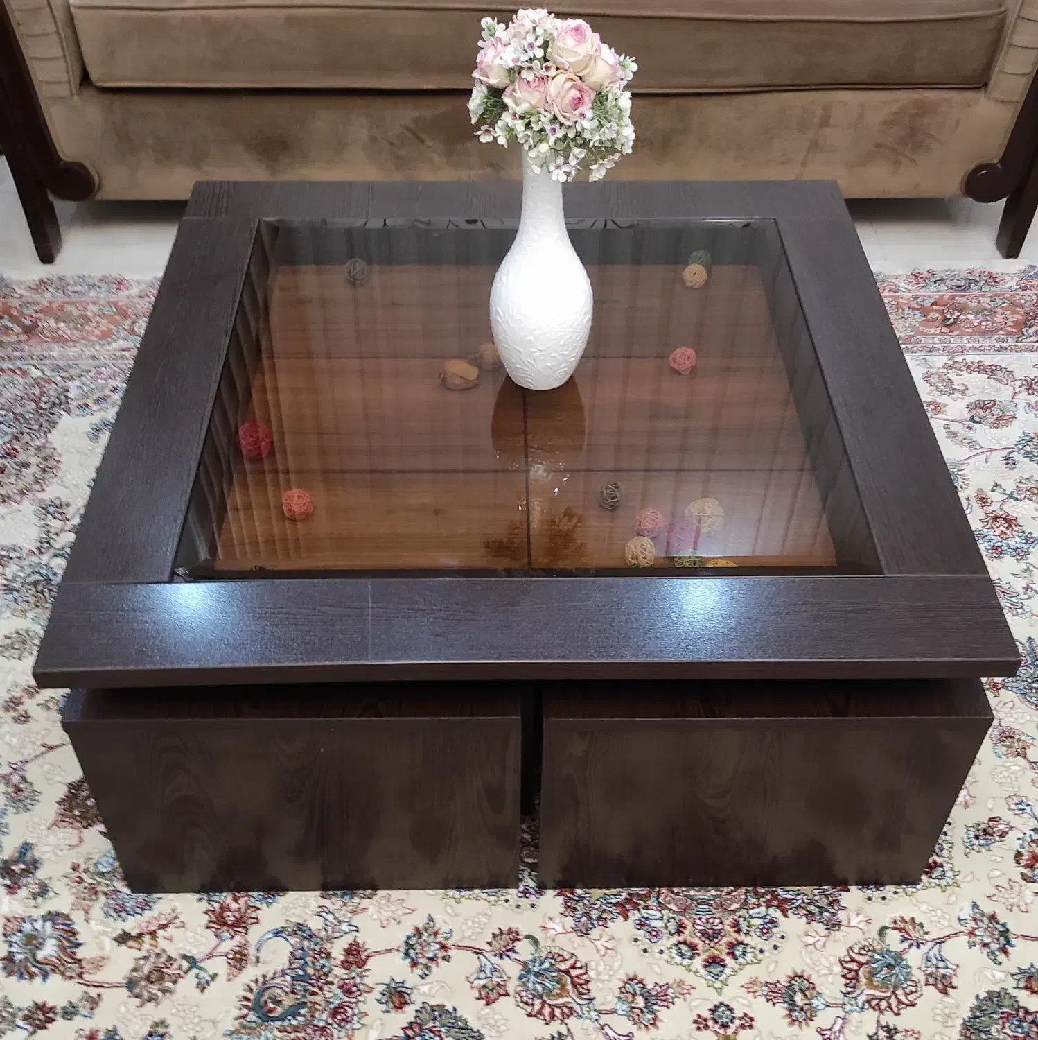 میز وسط و ۴ عسلی|مبلمان خانگی و میز عسلی|قزوین, |دیوار