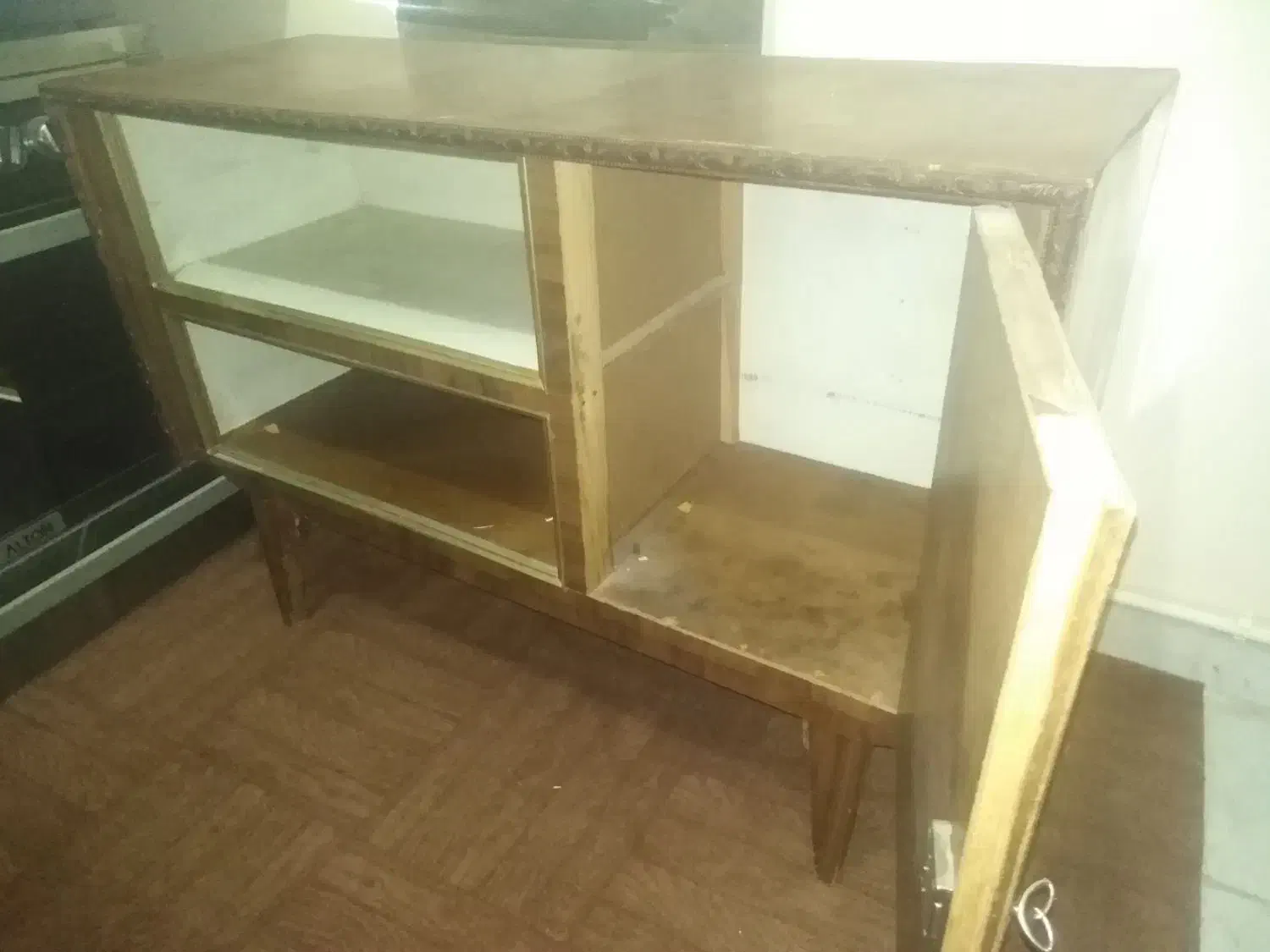 میز چوبی|میز تحریر و کامپیوتر|کرمان, |دیوار