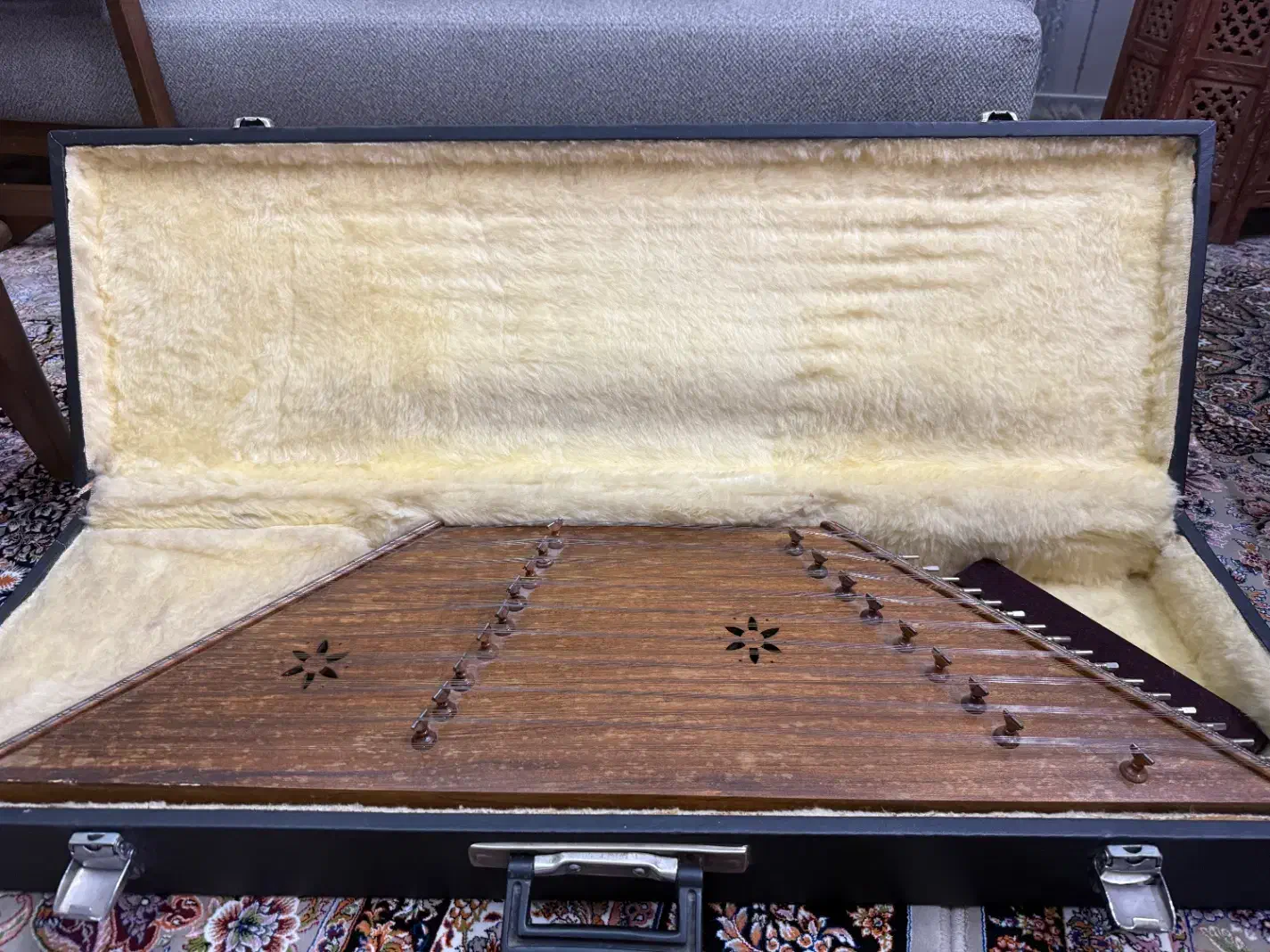 سنتور|سازهای سنتی|تهران, پرستار|دیوار