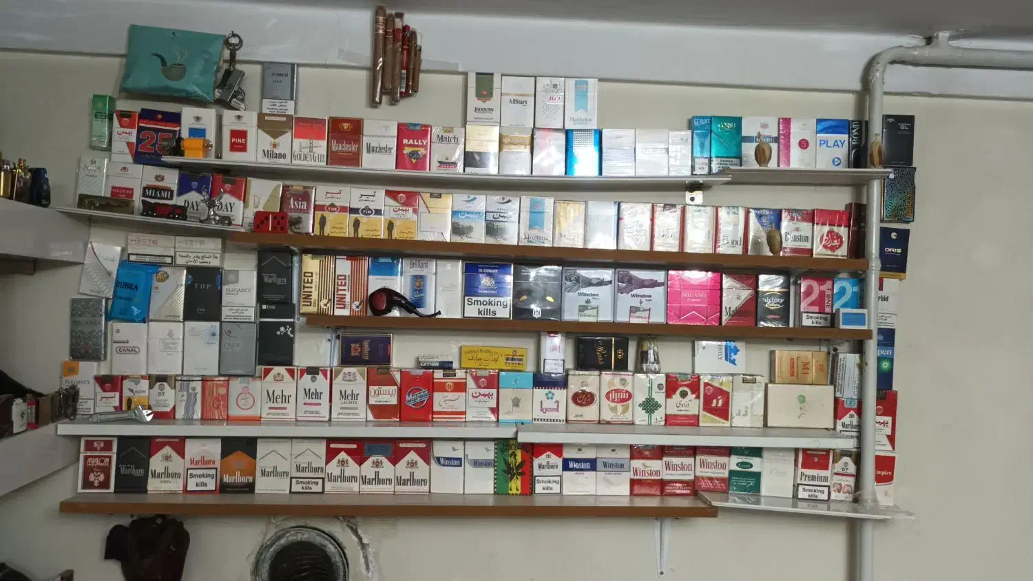 تعداد 100 بسته پاکت کلکسیونی|کلکسیون و سرگرمی|ری, شهرک نظامی|دیوار