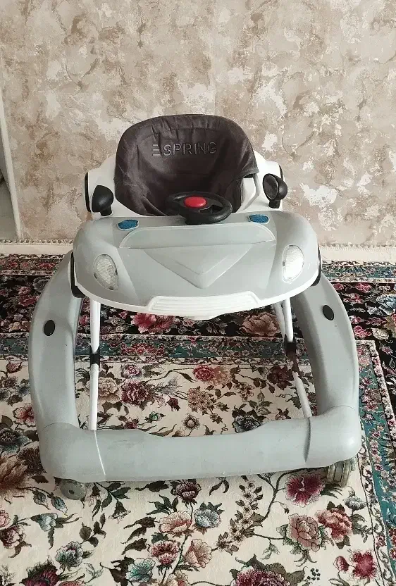 روروئک|اسباب و اثاث بچه|همدان, |دیوار