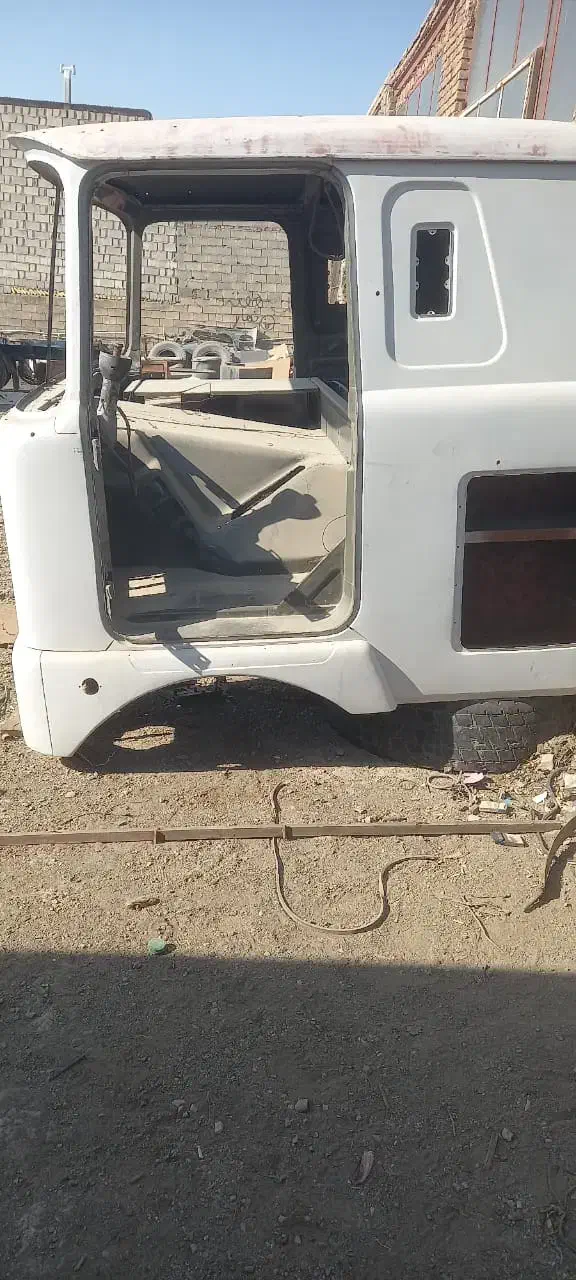 اتاق ماک بی دماغ|خودرو سنگین|صوفیان, |دیوار