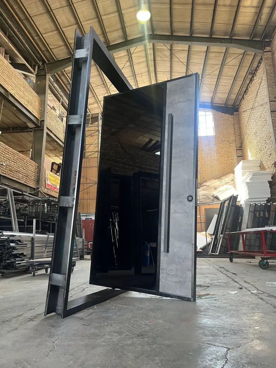 درب ضدسرقت فلزی مدرن اقساط/راش/ضدآب/اتاق|مصالح و تجهیزات ساختمان|رشت, سلیمانداراب|دیوار