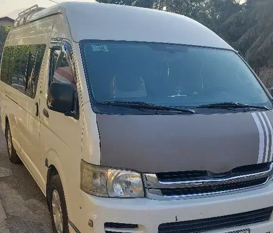 اجاره ون تویوتاهایس تشریفاتیvip|خدمات حمل و نقل|کرمانشاه, |دیوار