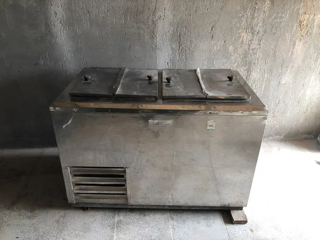 فریز صندوقی چهار درب|یخچال و فریزر|خلیل آباد, |دیوار