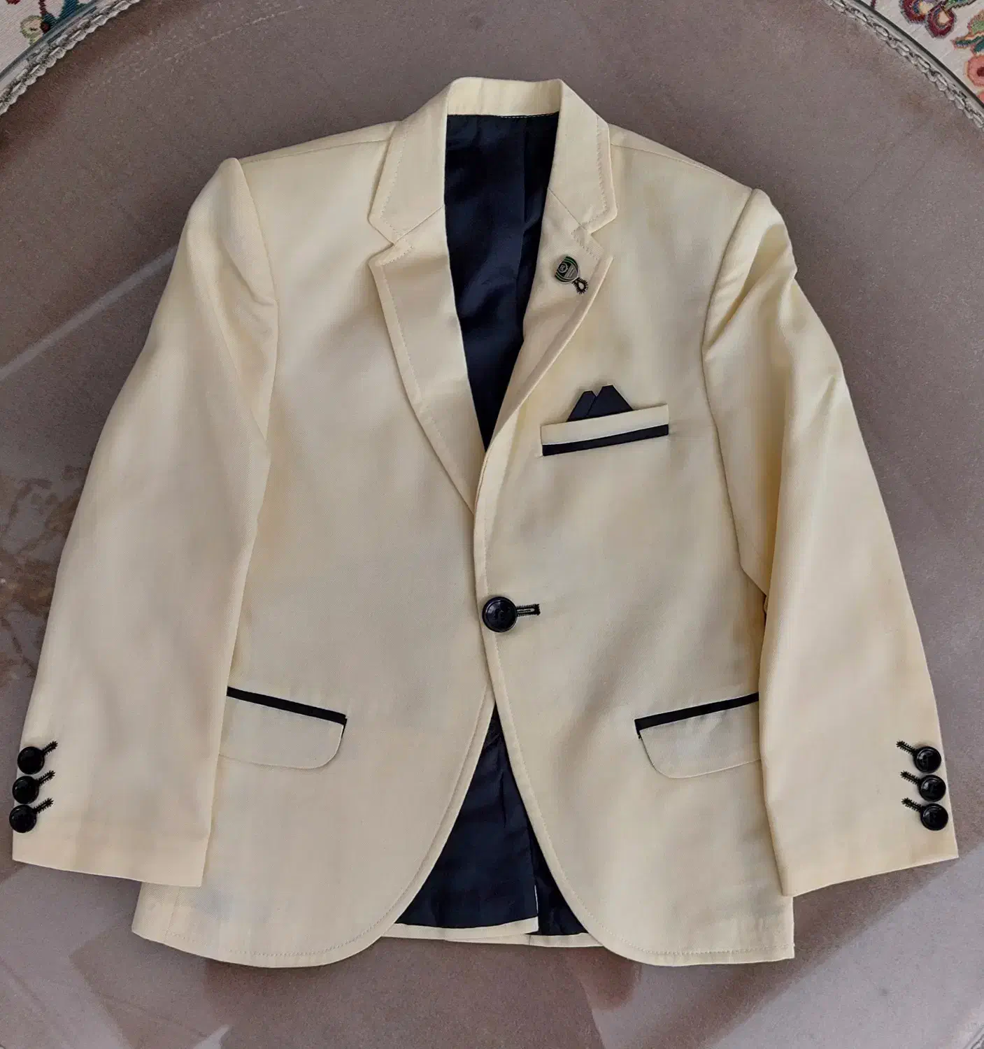 کت بچگانه|کفش و لباس بچه|کاشان, ولیعصر|دیوار