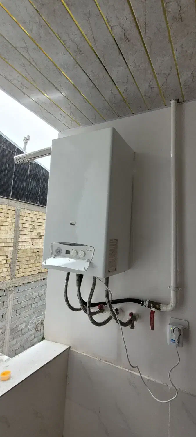 تعمیر و سرویس پکیج و آبگرمکن|آبگرمکن، پکیج، شوفاژ|رشت, یخسازی|دیوار