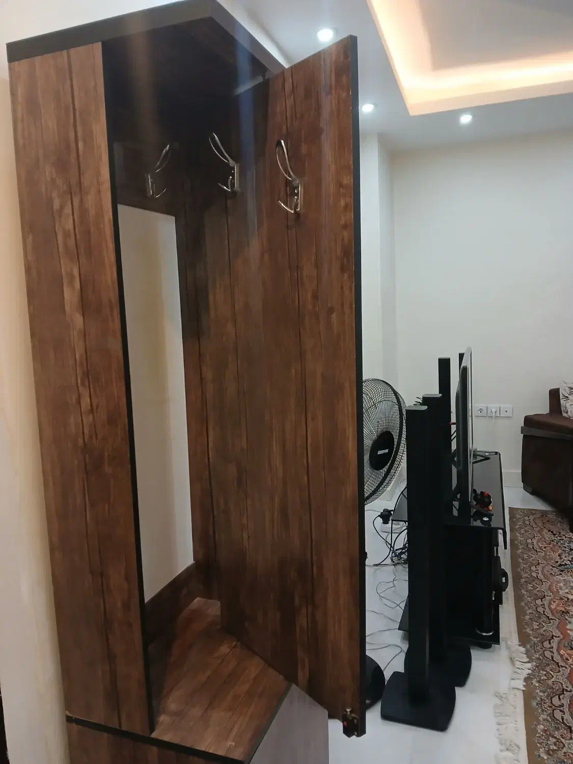 جاکفشی|جاکفشی، کمد، دراور|کرج, شاهینویلا|دیوار