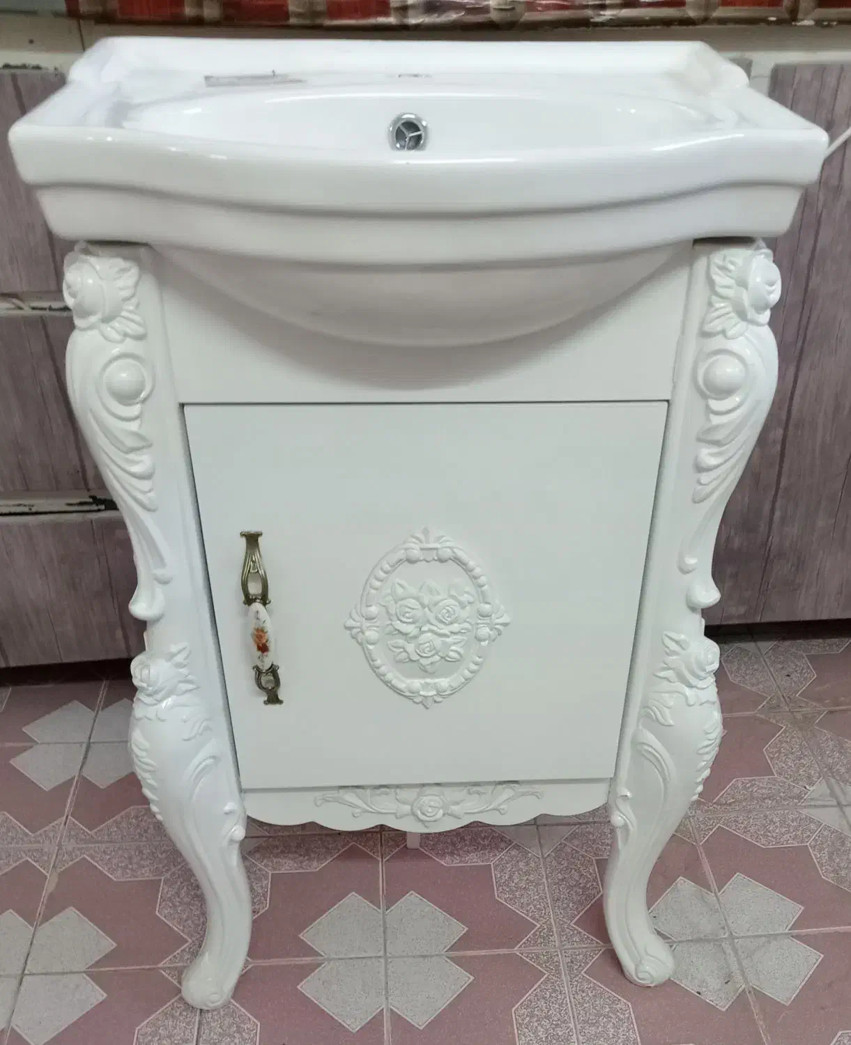 روشویی، توالت فرنگی، توالت ایرانی|لوازم سرویس بهداشتی|فلاورجان, |دیوار