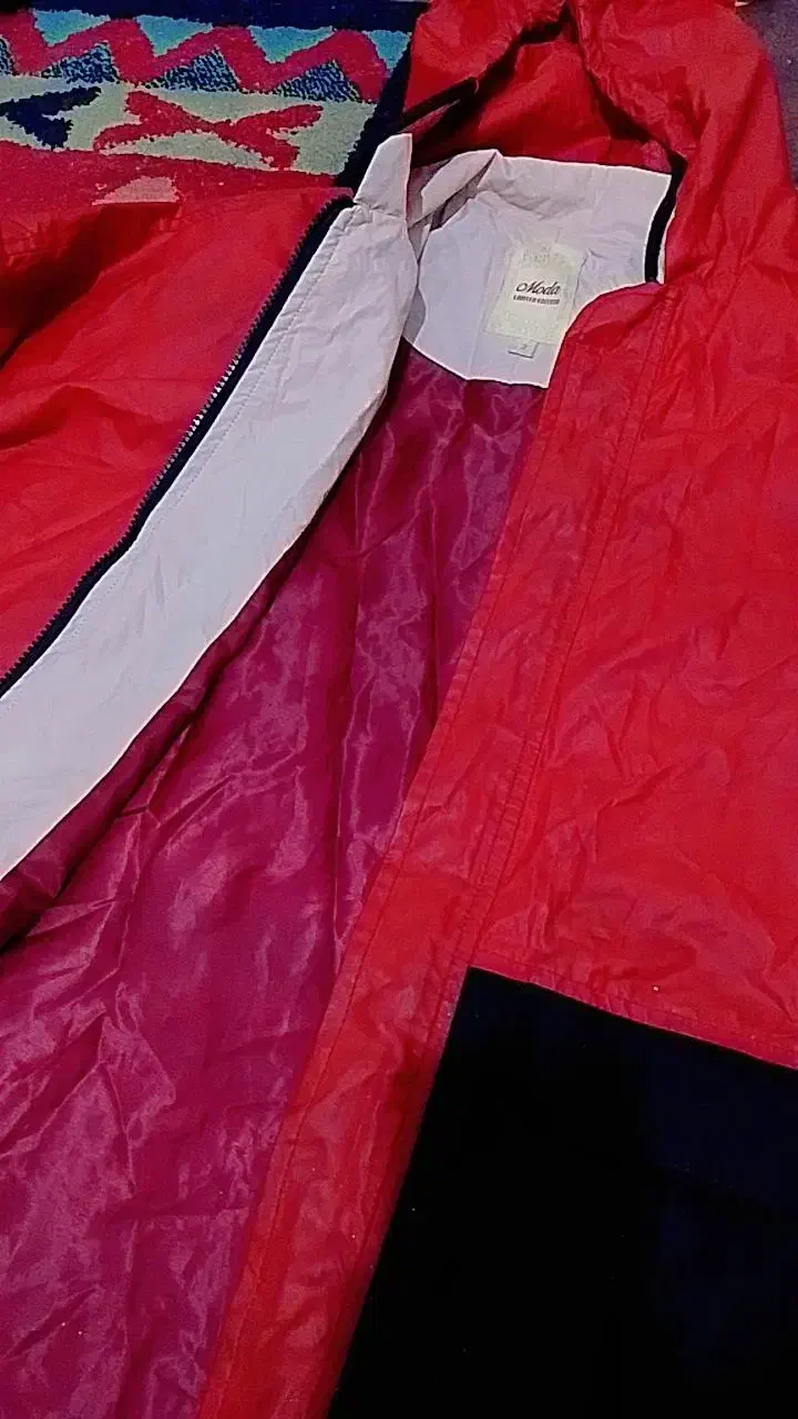 کاپشن بارانی|کیف، کفش، کمربند|دوگنبدان, |دیوار