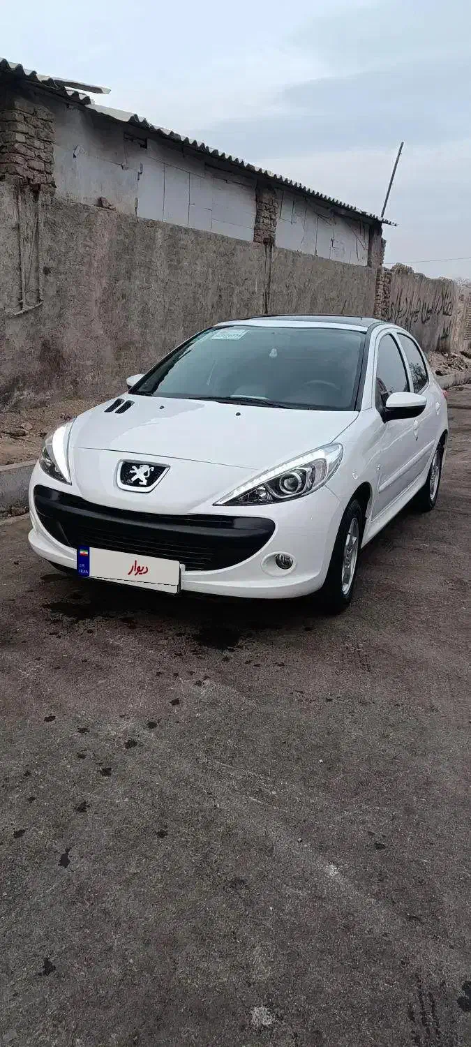 207 پانا1401 بی رنگ|خودرو سواری و وانت|قزوین, |دیوار