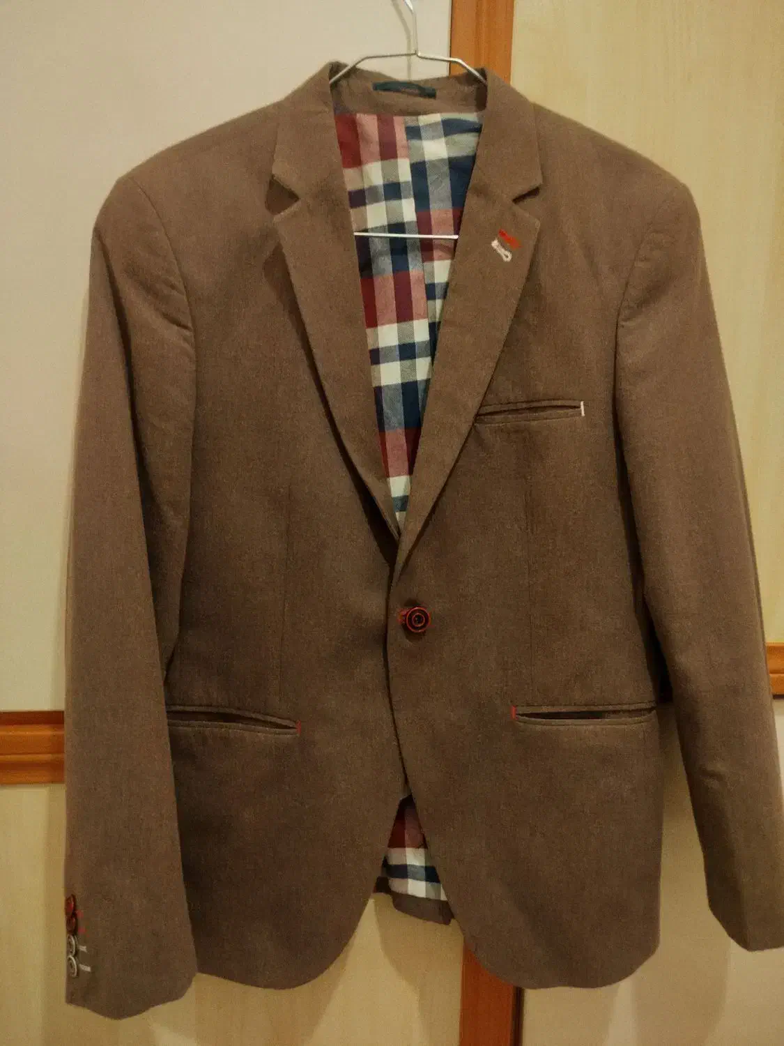 کت تک|لباس|سردشت, |دیوار