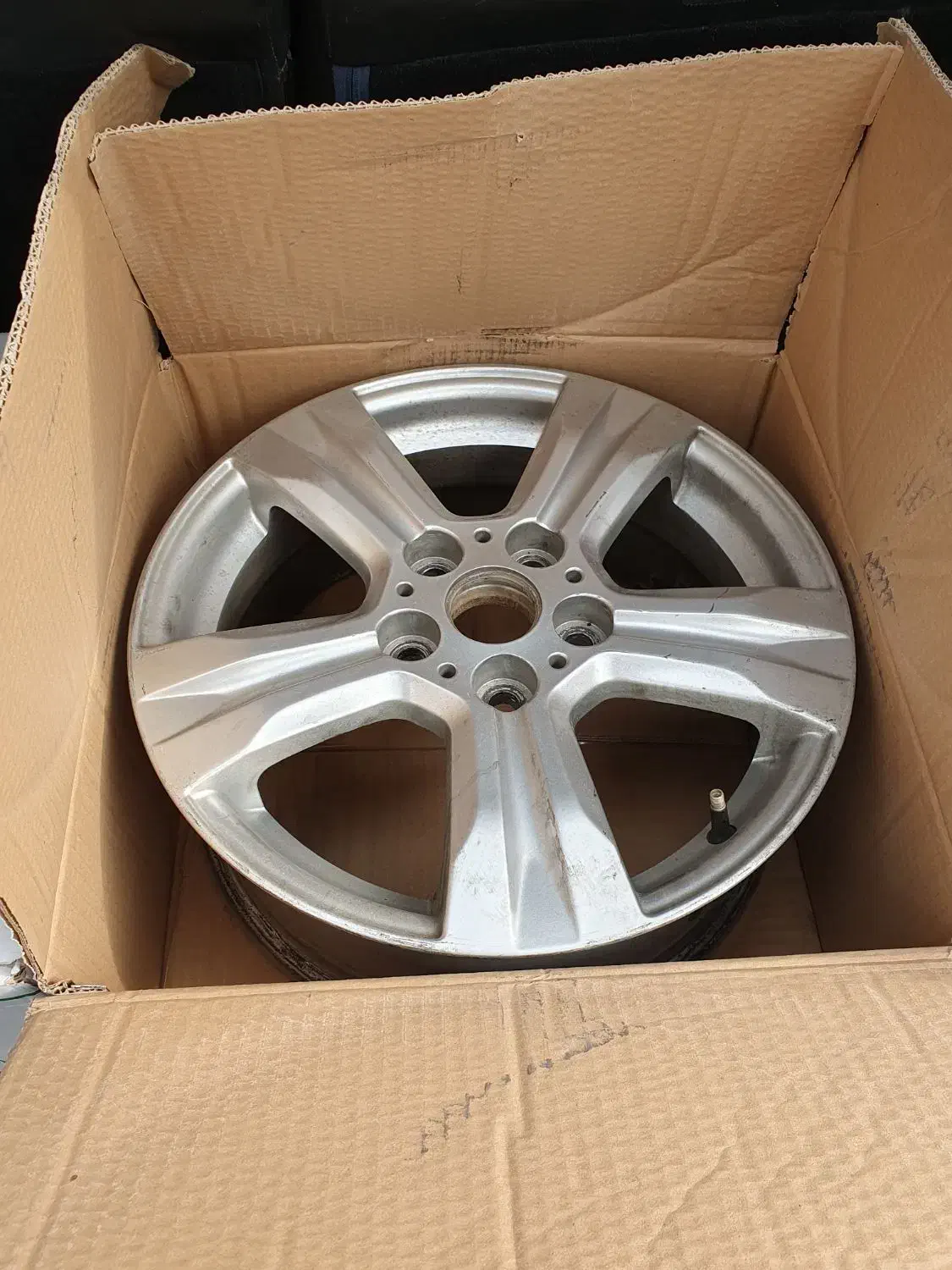 رینگ ولاستیک لیفان x60|قطعات یدکی و لوازم جانبی|تهران, چوب تراش|دیوار