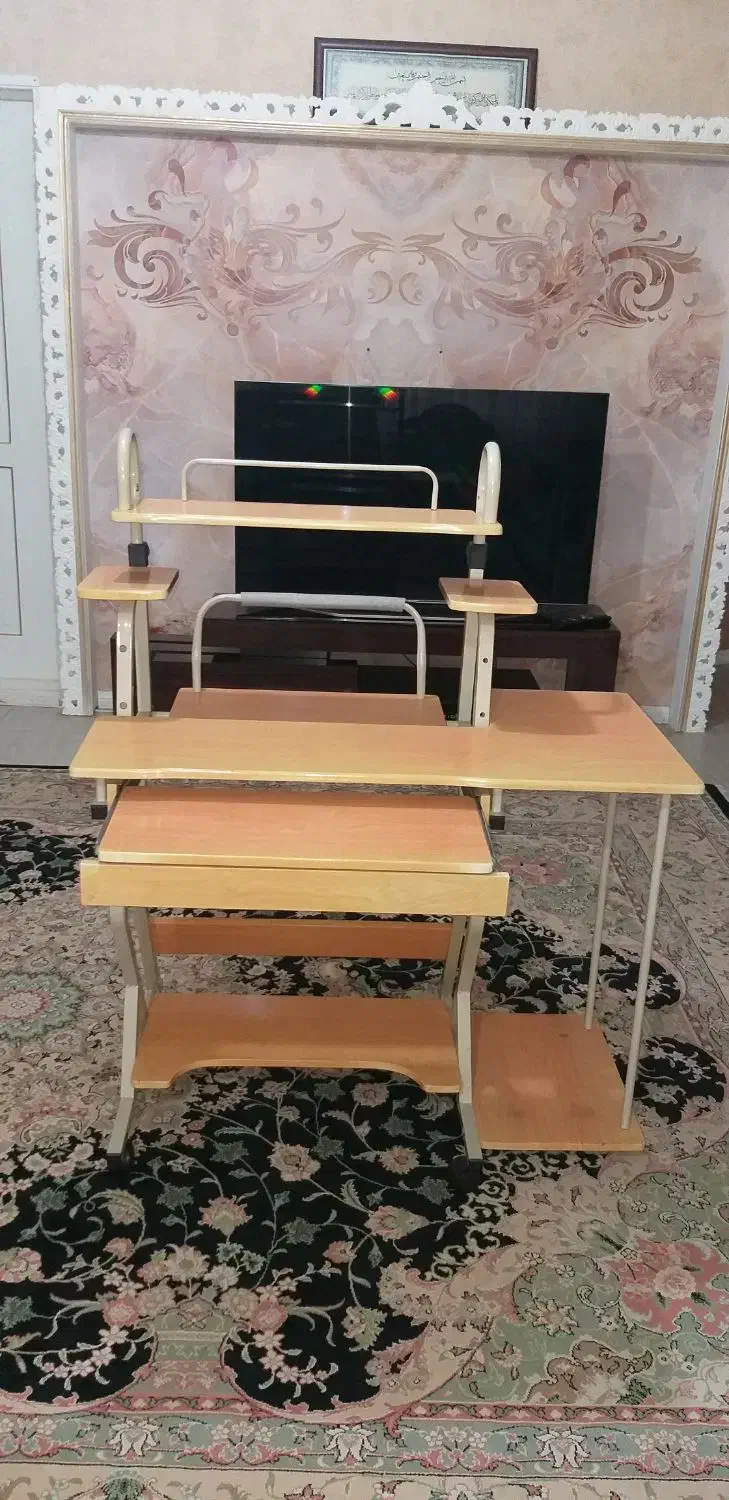 میز|میز تحریر و کامپیوتر|اردبیل, |دیوار