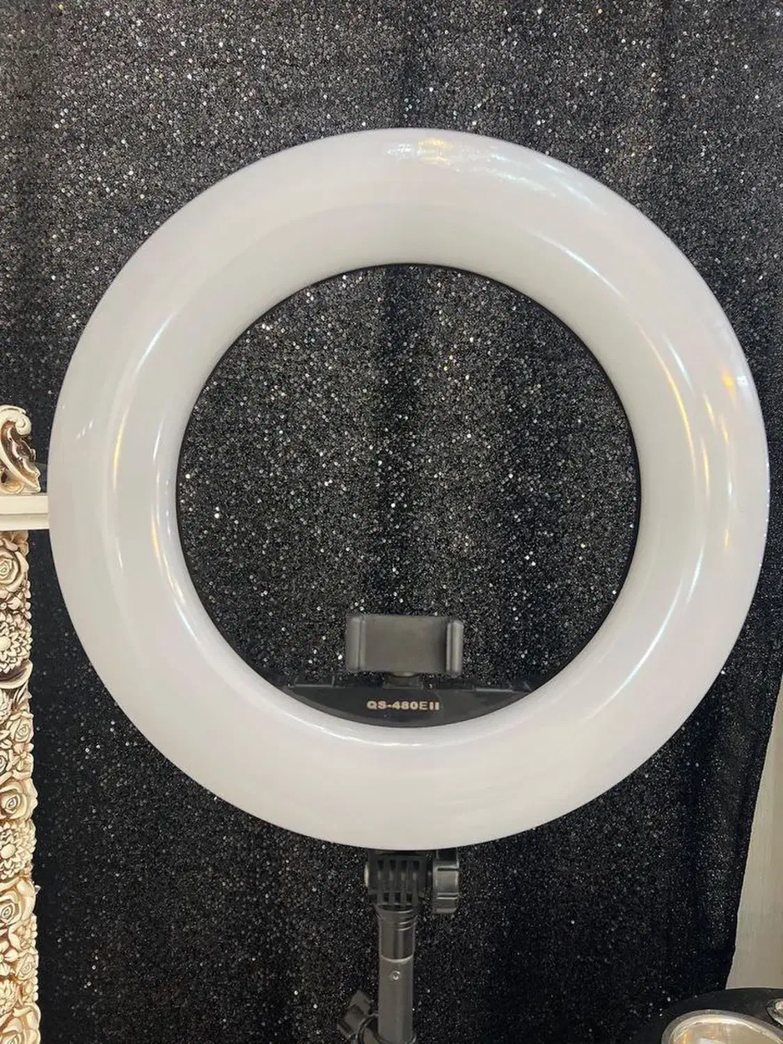 فروش رینگ لایت ایدوبلو|دوربین عکاسی و فیلم‌برداری|اصفهان, خانه اصفهان|دیوار