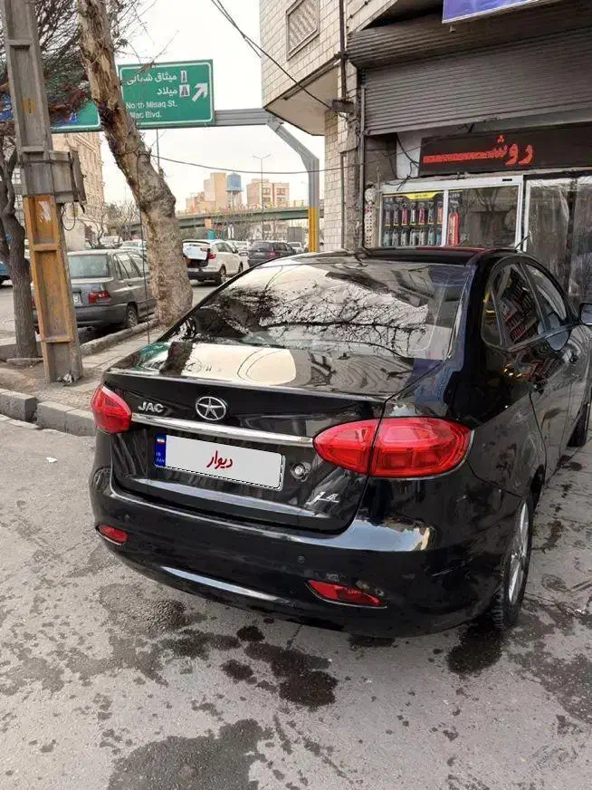 جک j4 مدل 1402|خودرو سواری و وانت|تهران, بازار|دیوار