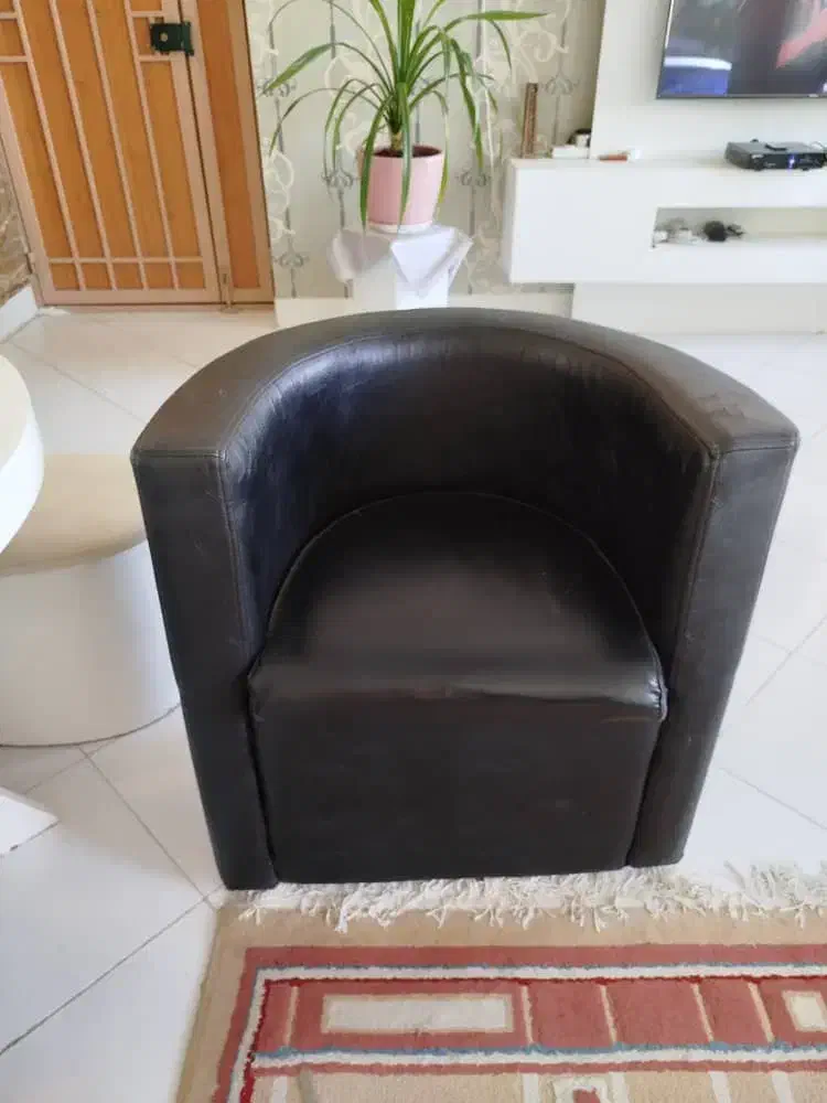 سرویس ناهار خوری پنج نفره مبله|میز و صندلی غذاخوری|لار, |دیوار