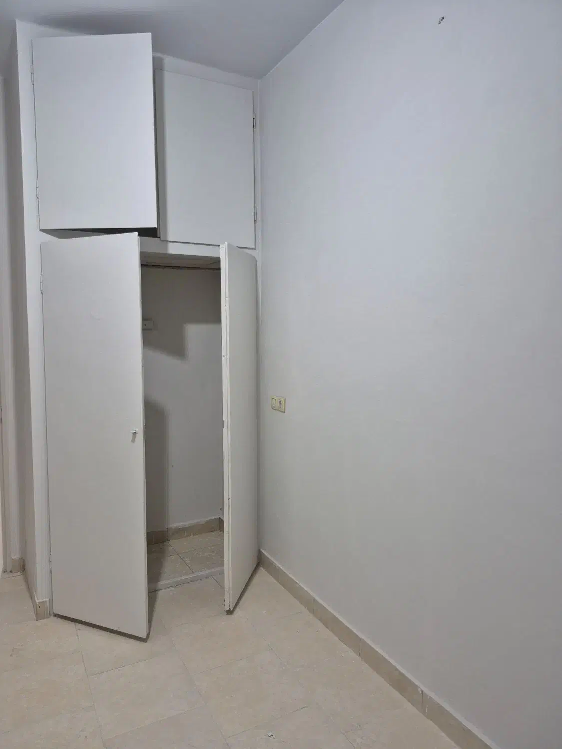 واحد اپارتمان مسکونی افسریه شمالی