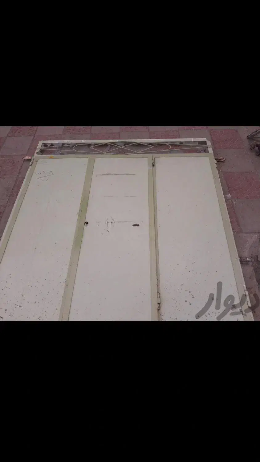 درب ماشین رو بیرون بازشو|مصالح و تجهیزات ساختمان|سبزوار, غرب نیروگاه|دیوار