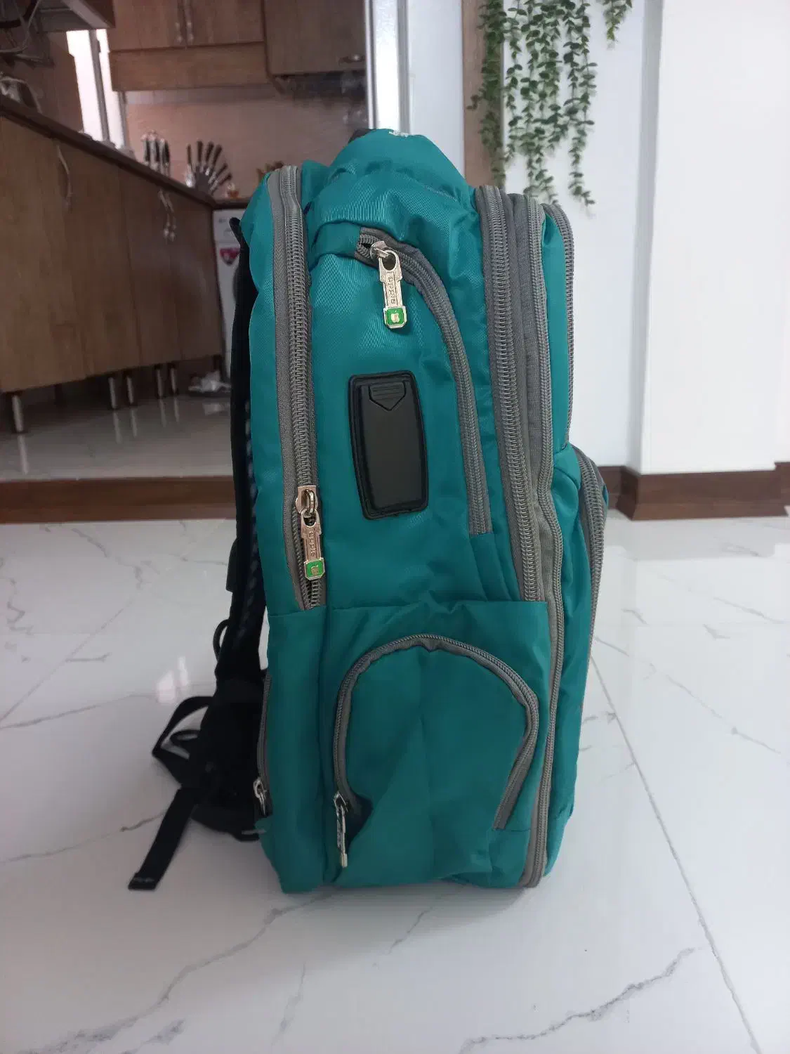 کوله پشتی خارجی|کیف، کفش، کمربند|تهران, آهنگ|دیوار