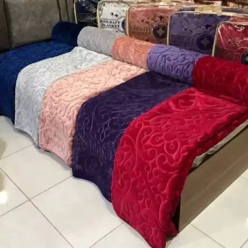 انواع پتو وتشک مسافرتی وروفرشی|رختخواب، بالش، پتو|بندر ماهشهر, |دیوار