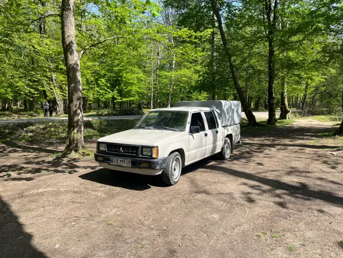 وانت دوکابین میتسوبیشی ال ۲۰۰ مدل ۱۹۹۲|خودرو سواری و وانت|اصفهان, شهرک کاوه|دیوار