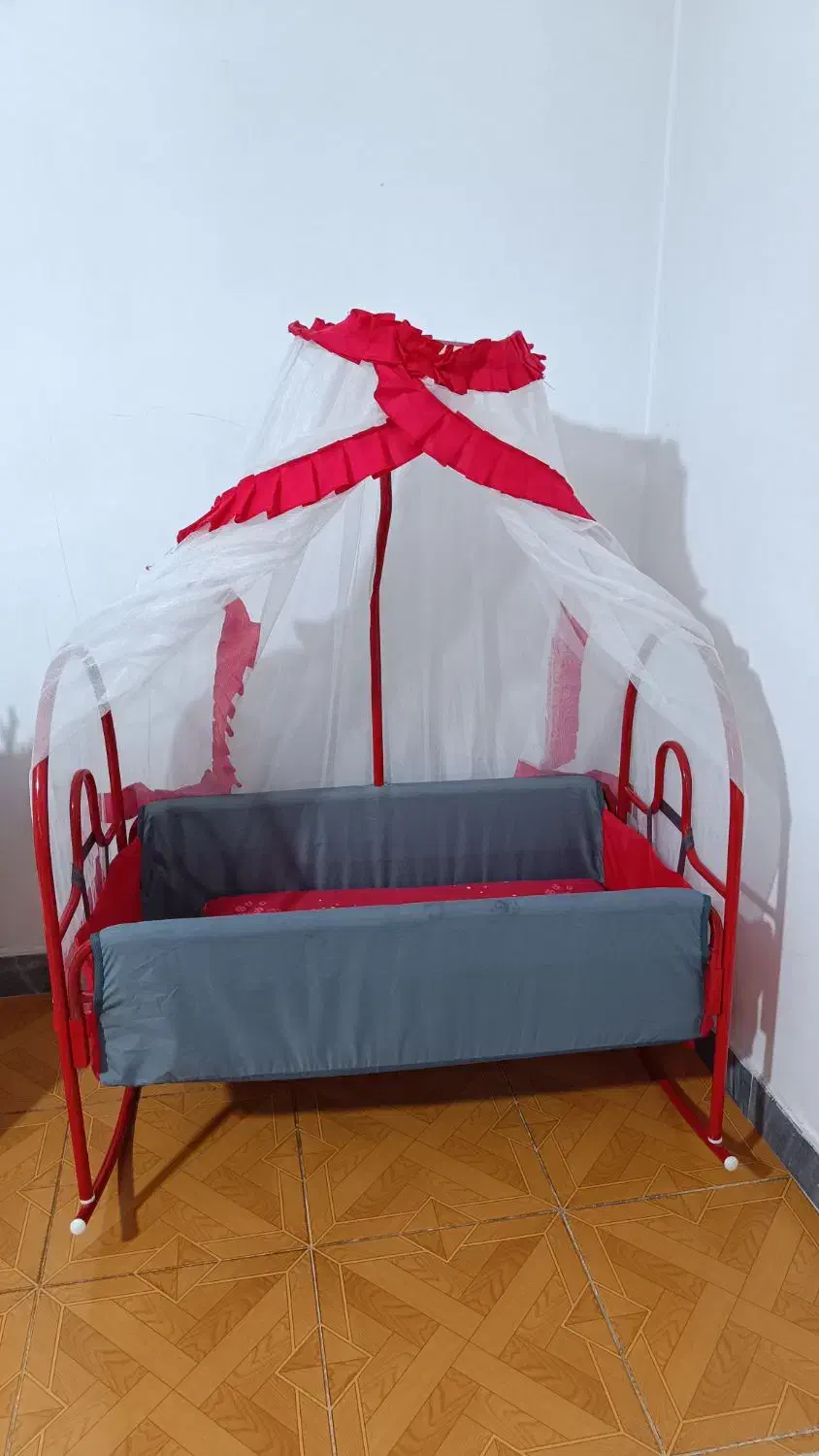 گهواره|اسباب و اثاث بچه|رشت, پیرکلاچای|دیوار