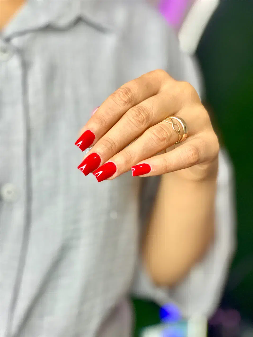 کاشت و طراحی ناخن و آموزش حرفه ای سالن پیامبراعظم|خدمات آرایشگری و زیبایی|بندرعباس, |دیوار