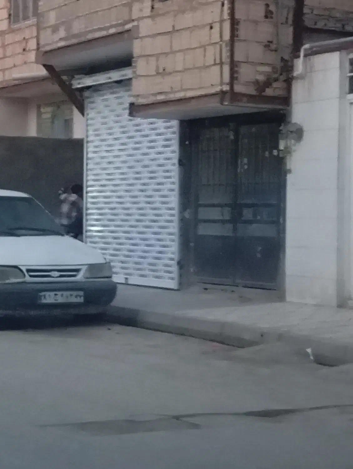 مغازه 12متری رهن و اجاره|اجارهٔ مغازه و غرفه|مشهد, علی آباد|دیوار