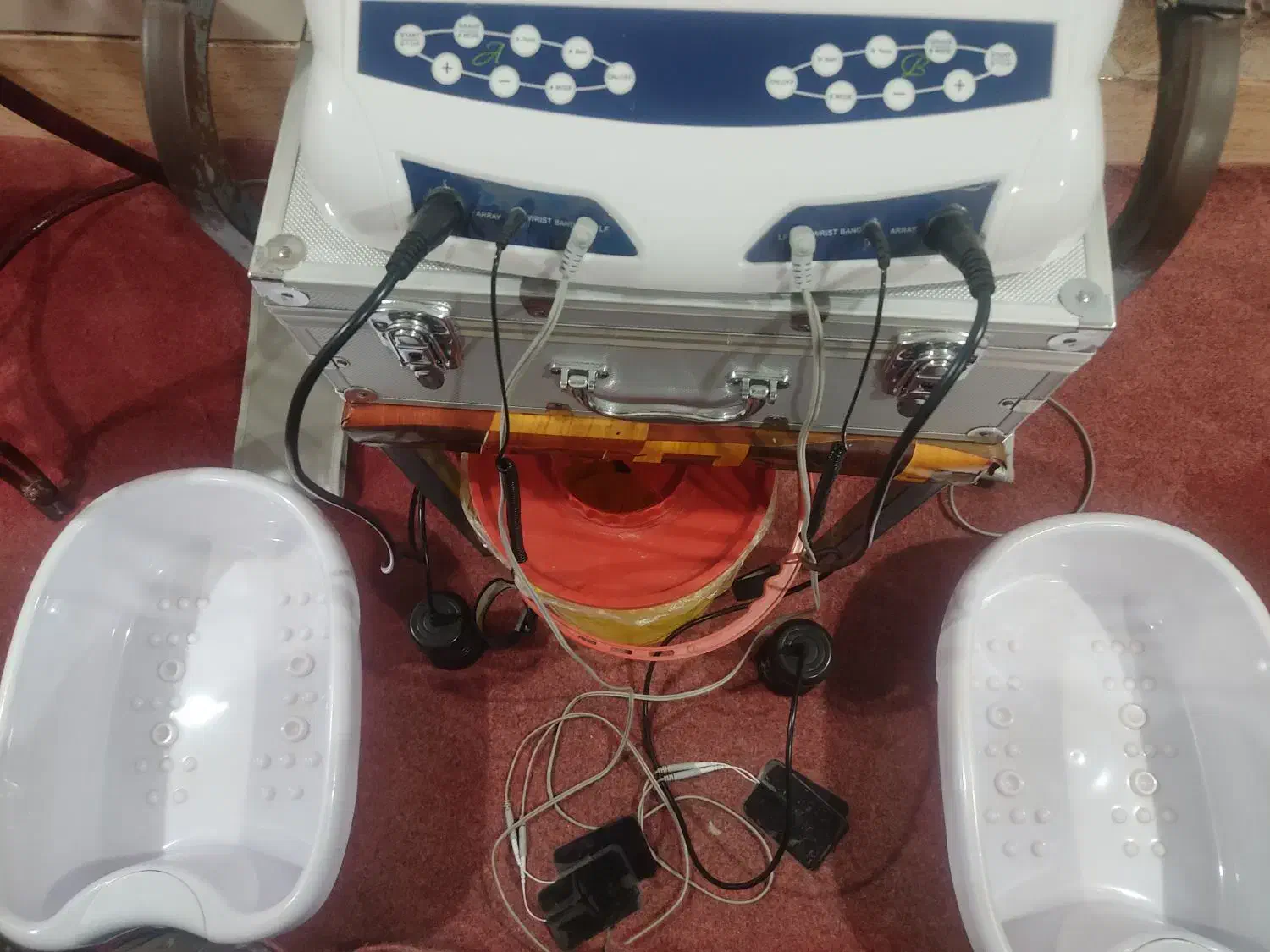 سم زدایی با دستگاه هوشمند ( یون تراپی) حجامت زالو|خدمات آرایشگری و زیبایی|زاهدان, |دیوار