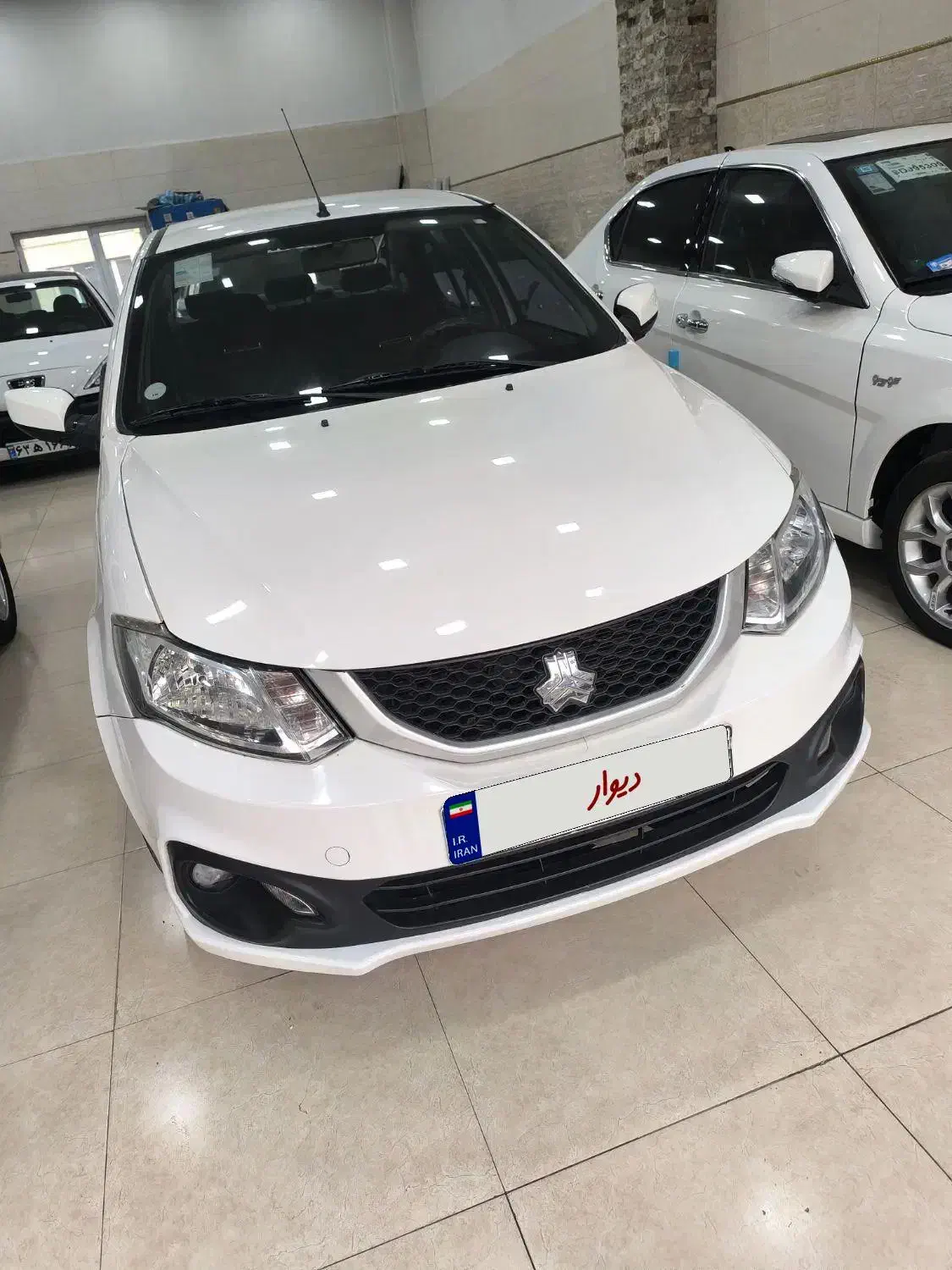 ماشین ساینا اس|خودرو سواری و وانت|مهاباد (آذربایجان غربی), |دیوار