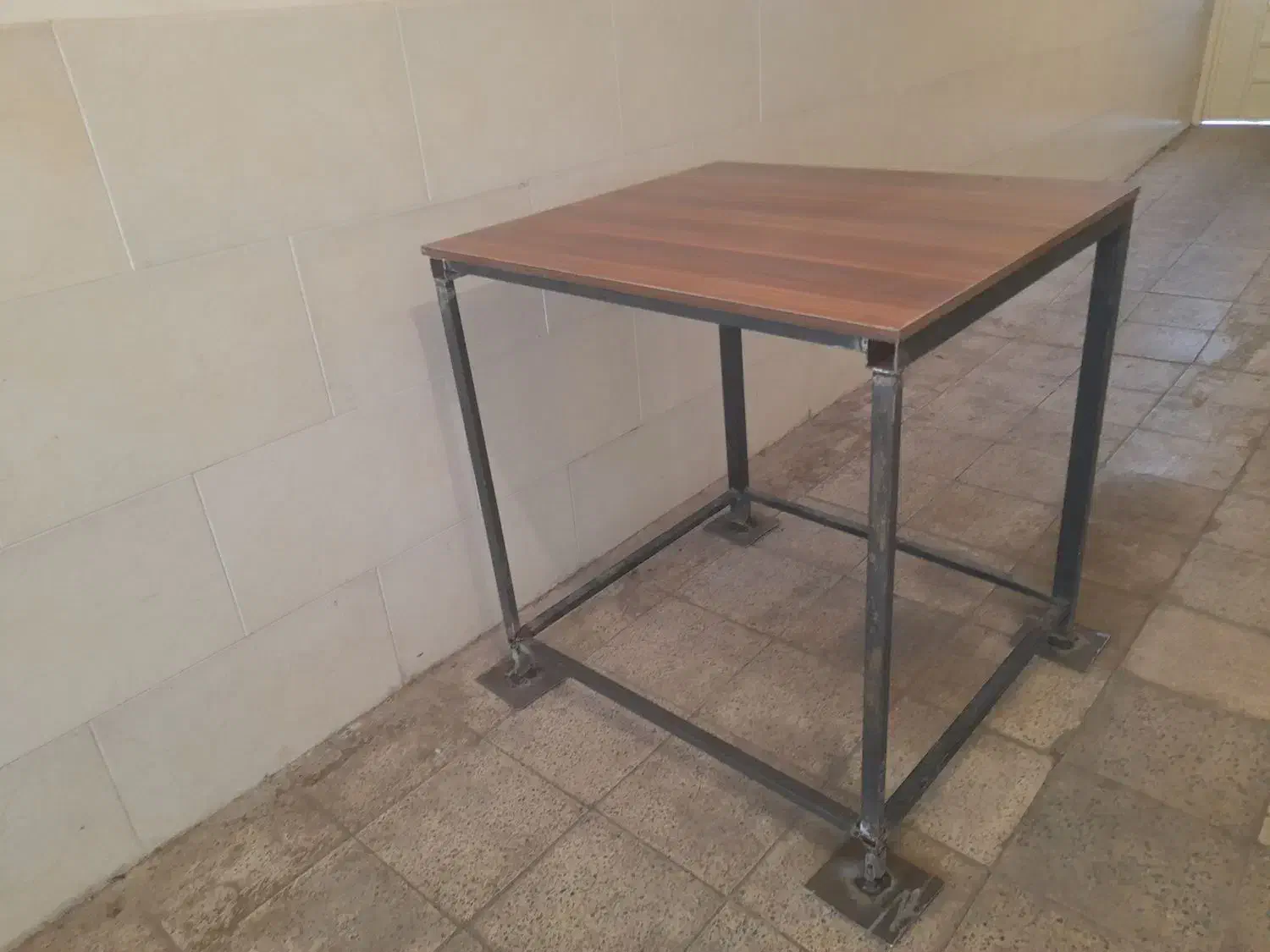 میز آهنی|فروشگاه و مغازه|زنجان, |دیوار