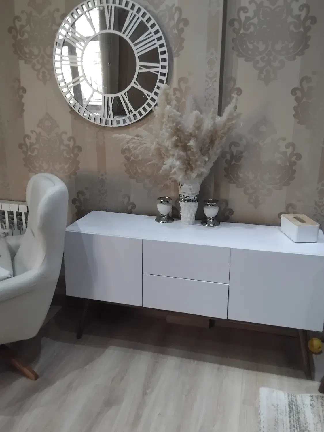 فروش کنسول ام دی اف زیبا|بوفه، ویترین، کنسول|شیراز, قدوسی غربی|دیوار