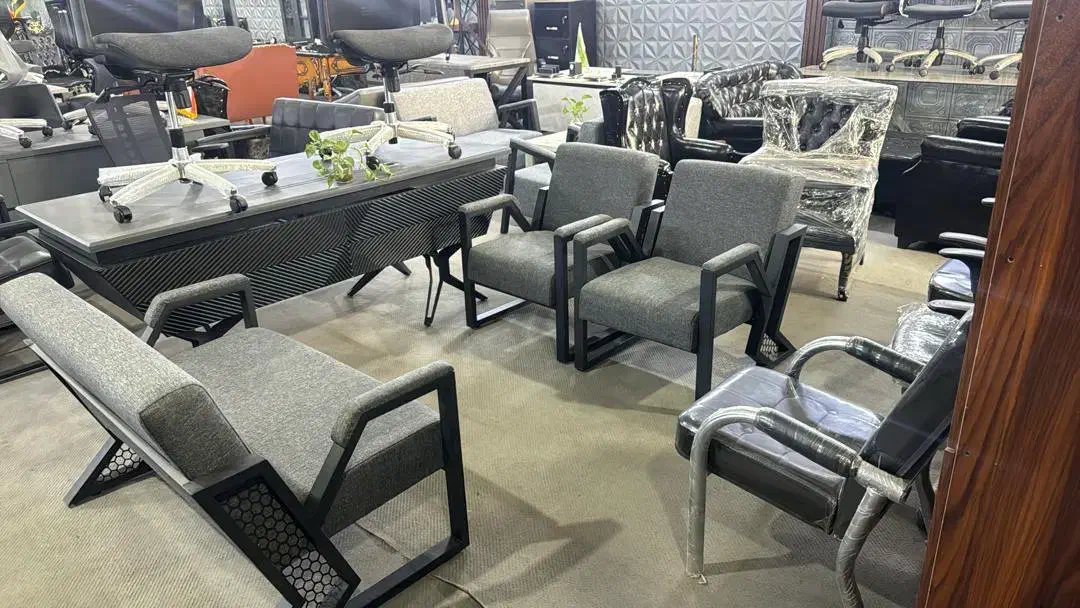 مبلمان اداری میز صندلی مدل زنبوری|مبلمان اداری|چهاردانگه (تهران), |دیوار