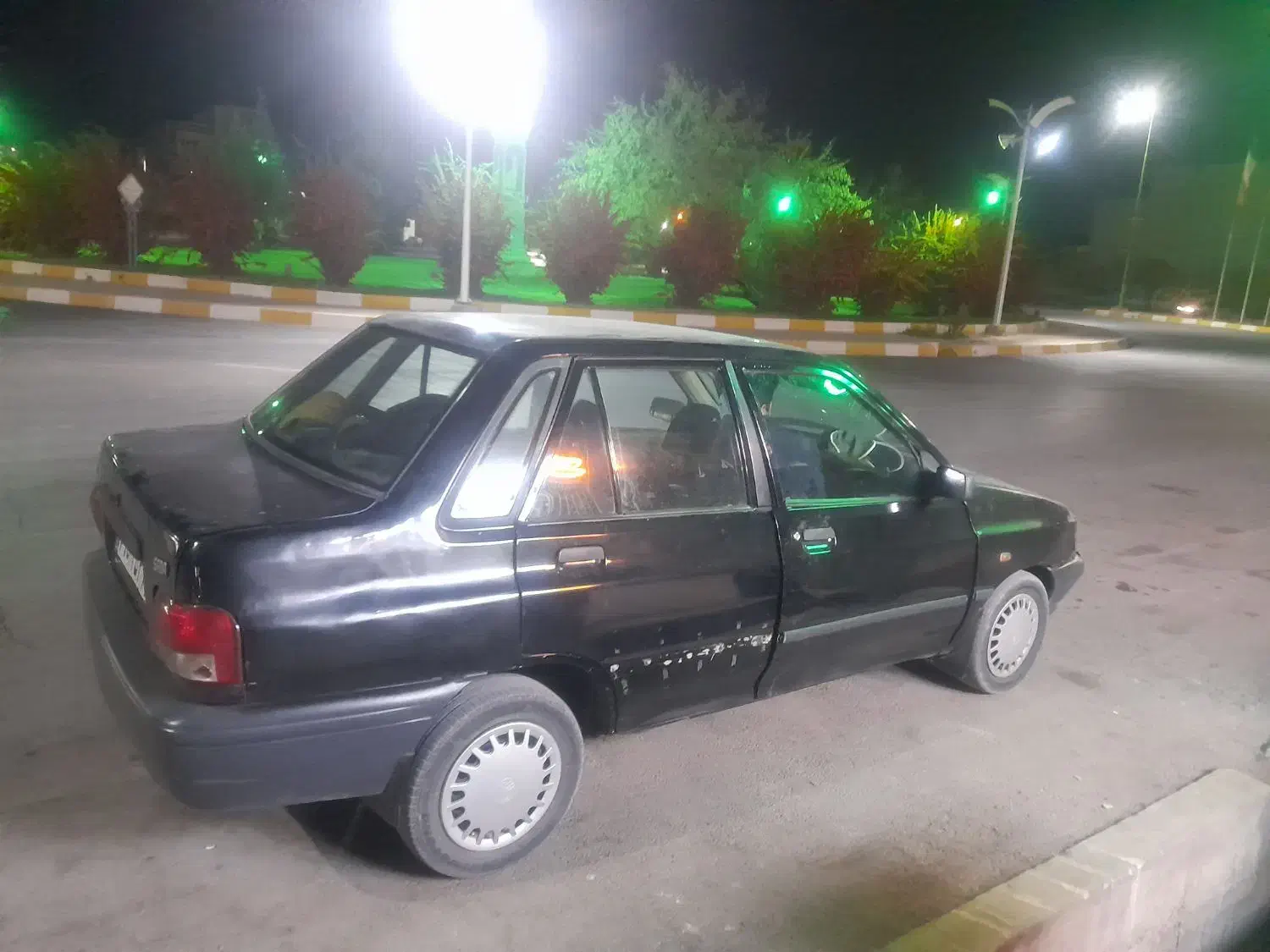 پرایدمدل ۸۴|خودرو سواری و وانت|شهرکرد, |دیوار