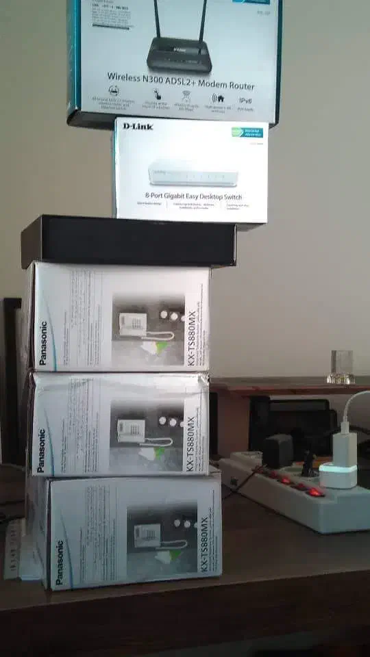 مودم ADSL + ROUTER - سوییچ + تلفن رو میزی|مودم و تجهیزات شبکه|اهواز, کوی جانبازان(دانش)|دیوار