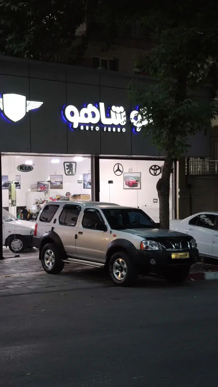 رونیز 86 نقره‌ای استثنایی  اتو شاهو|خودرو سواری و وانت|سنندج, |دیوار