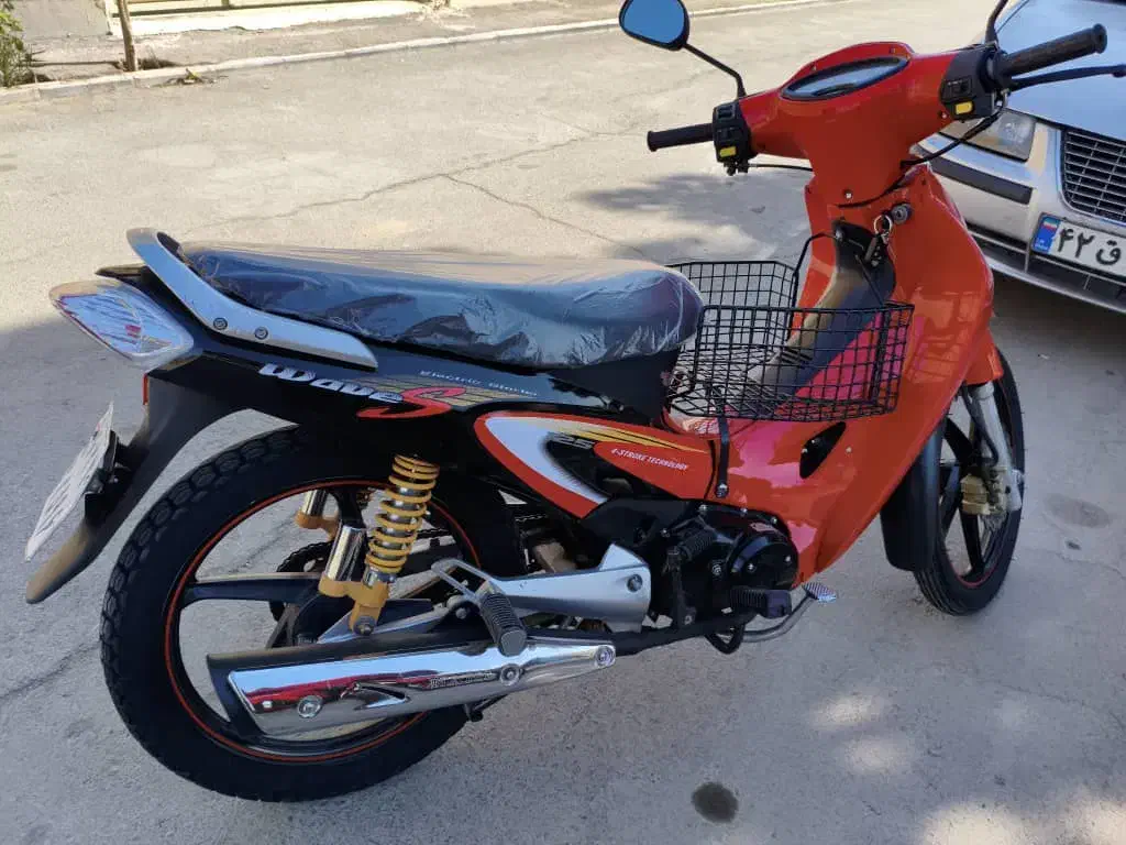 موتور بی کلاج ۱۲۵ نامی در حد|موتورسیکلت|شاهین‌شهر, شهرک پردیس|دیوار