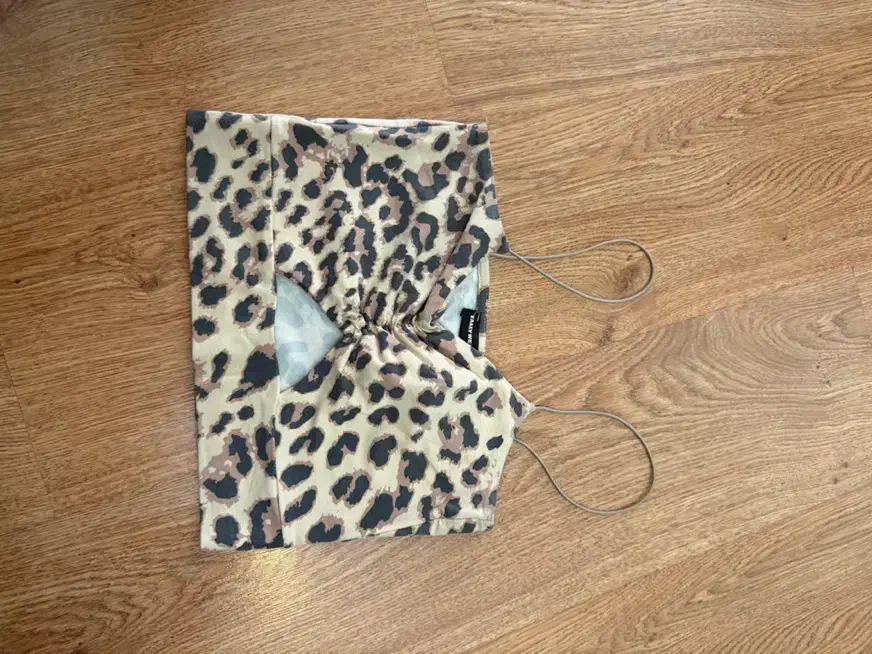 شلوار جین برشکا . نیم تنه برند|لباس|تهران, شهرک بوعلی|دیوار