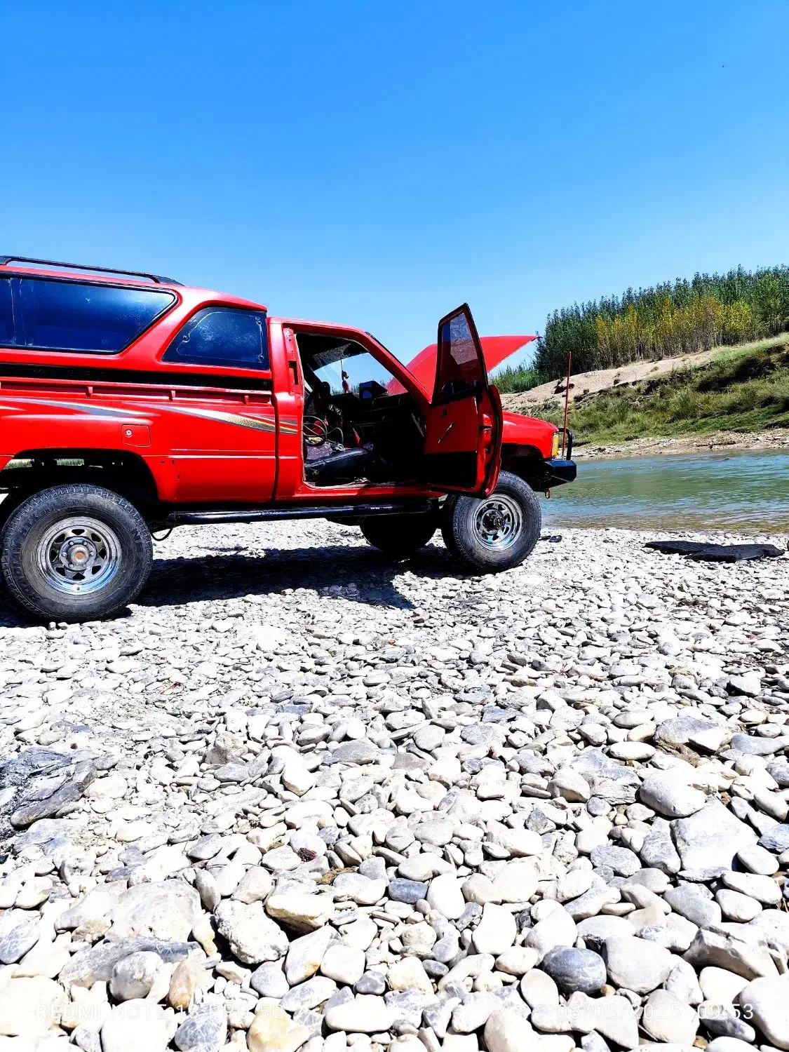 وانت تویوتا هایلوکس|خودرو سواری و وانت|تهران, هفت چنار|دیوار