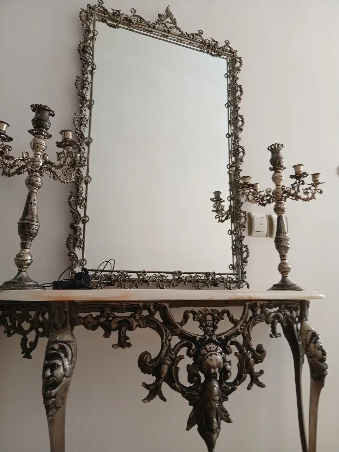 آینه وکنسول|آینه|مینودشت, |دیوار