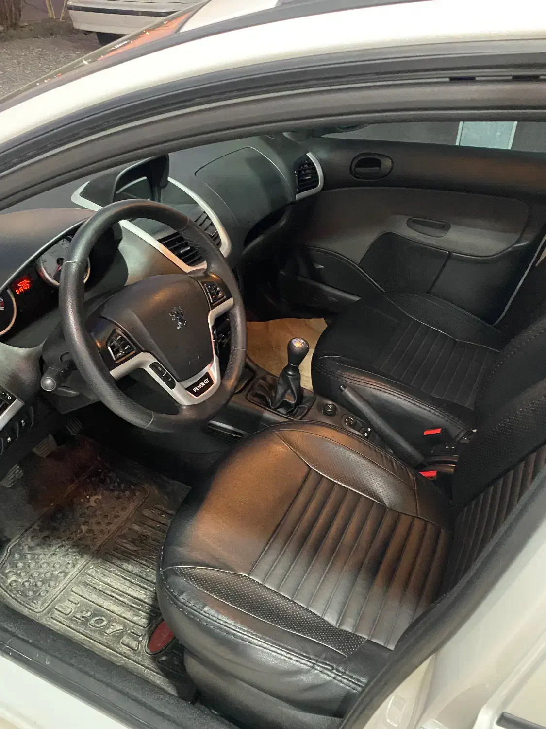 ۲۰۷پانا|خودرو سواری و وانت|مه ولات, |دیوار