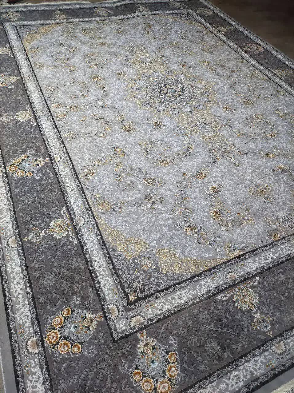 فرش نگین|فرش|ایلام, |دیوار