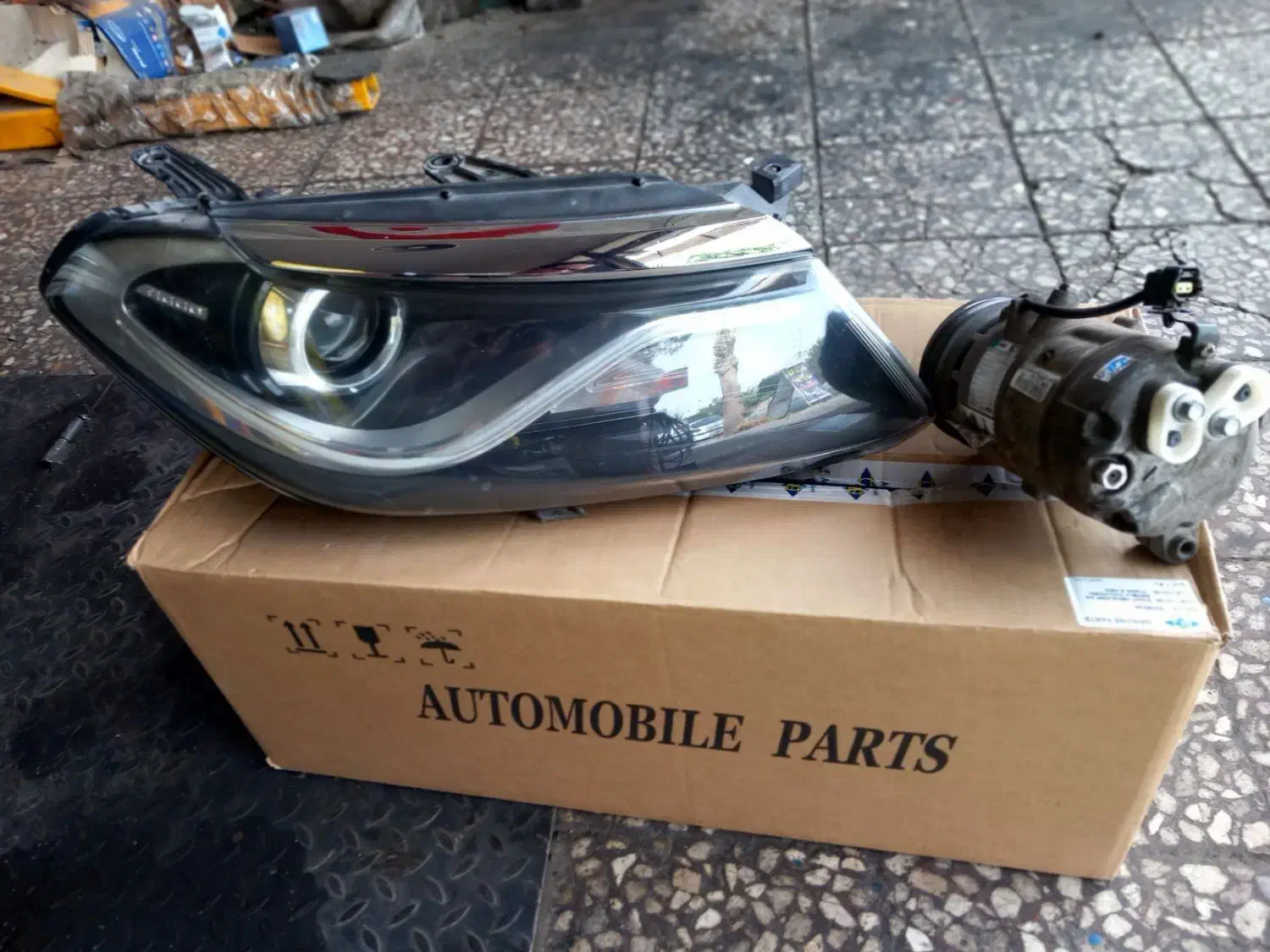 چراغ جلو راست تیگو ۵ نیو-کمپرسور کولر تیگو ۵|قطعات یدکی و لوازم جانبی|شهریار, شهریار|دیوار